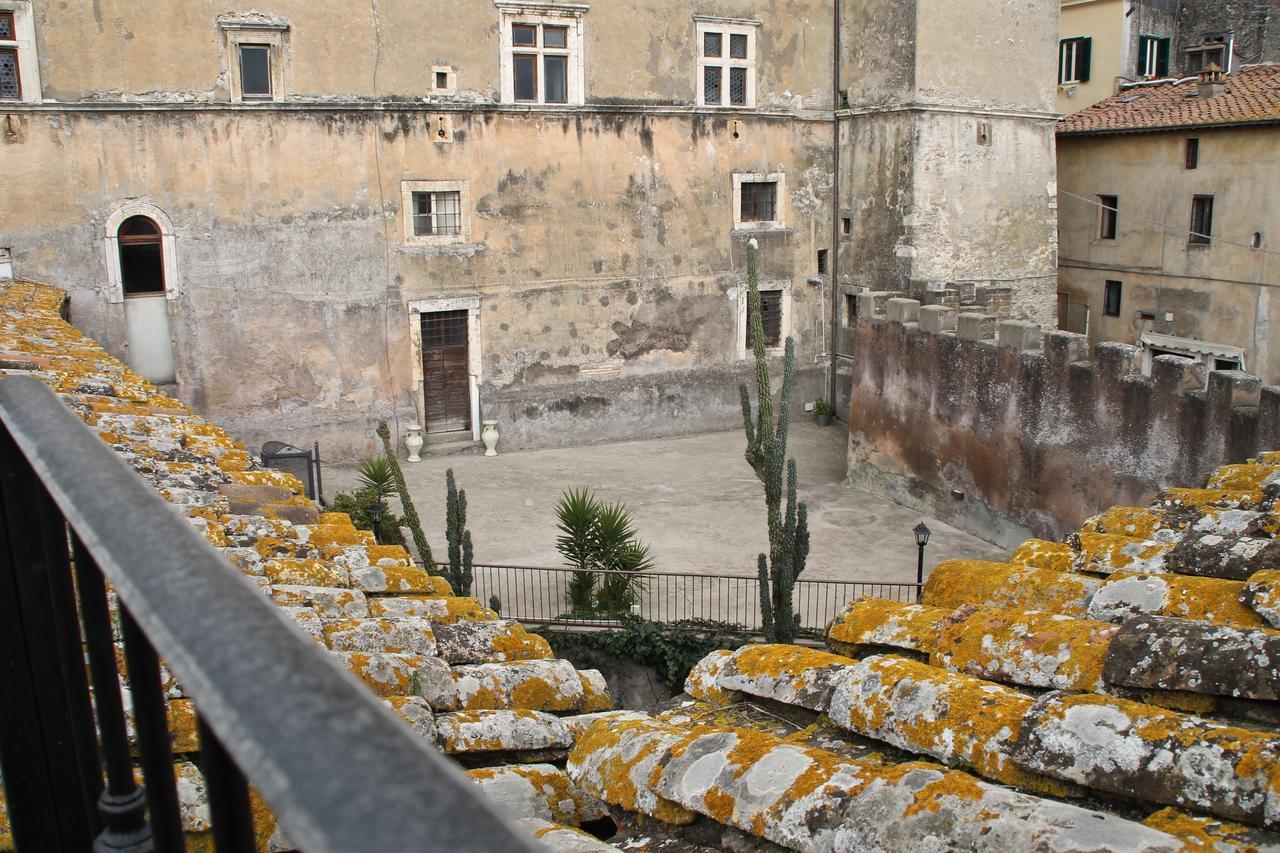 Antica Corte Del Castello Fiano Romano Kültér fotó